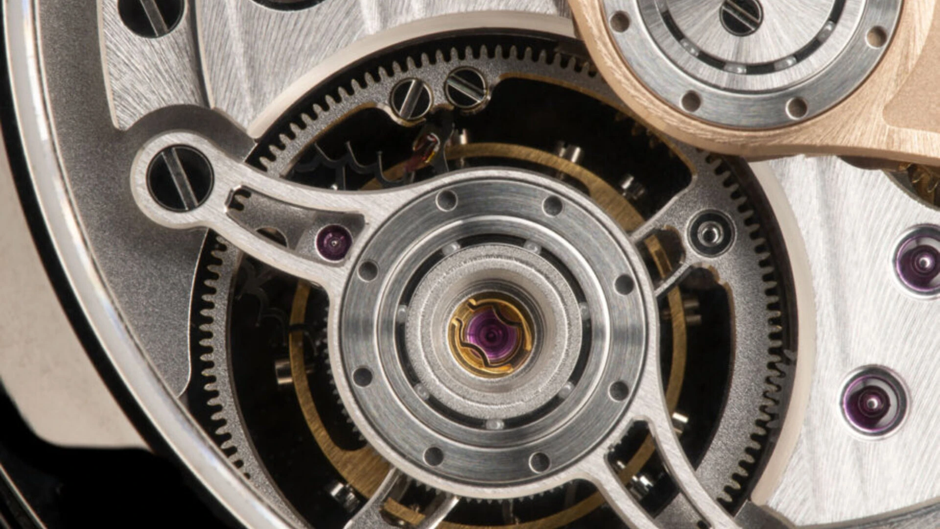Moser Endeavour mechanism close up