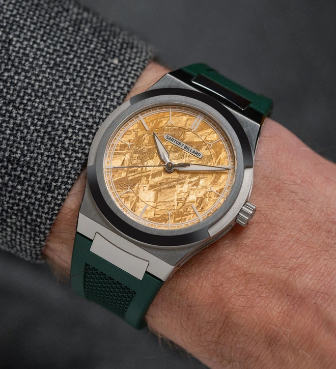 sb07 gmt milano editions sartory billard wristshot