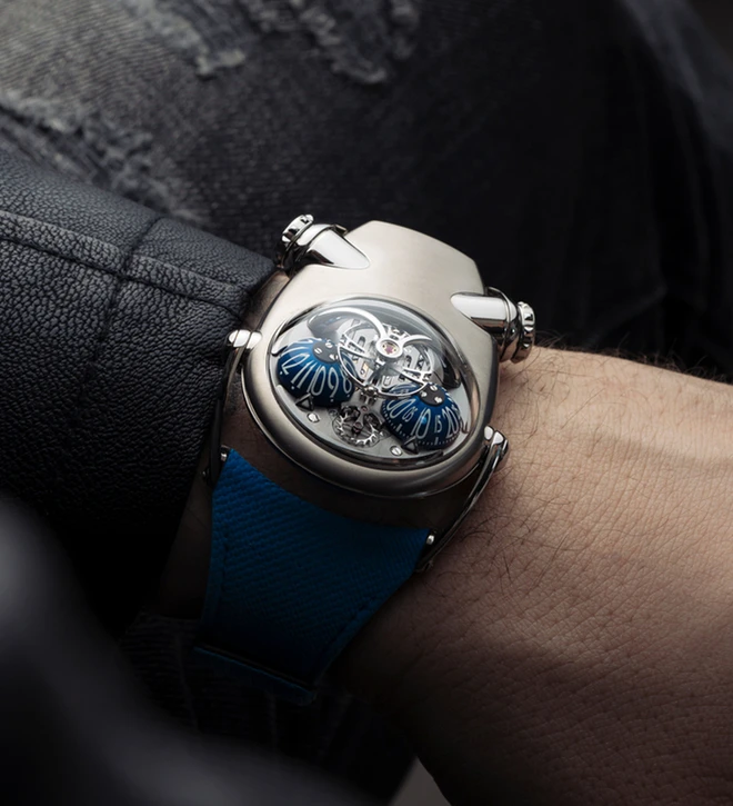 MBandF HM10 bulldog wristshot