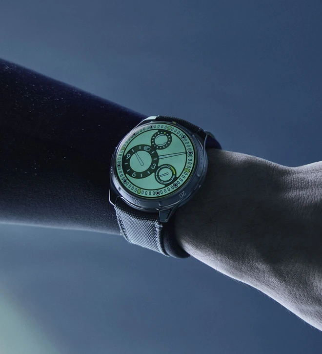 ressence type5 l wristshot