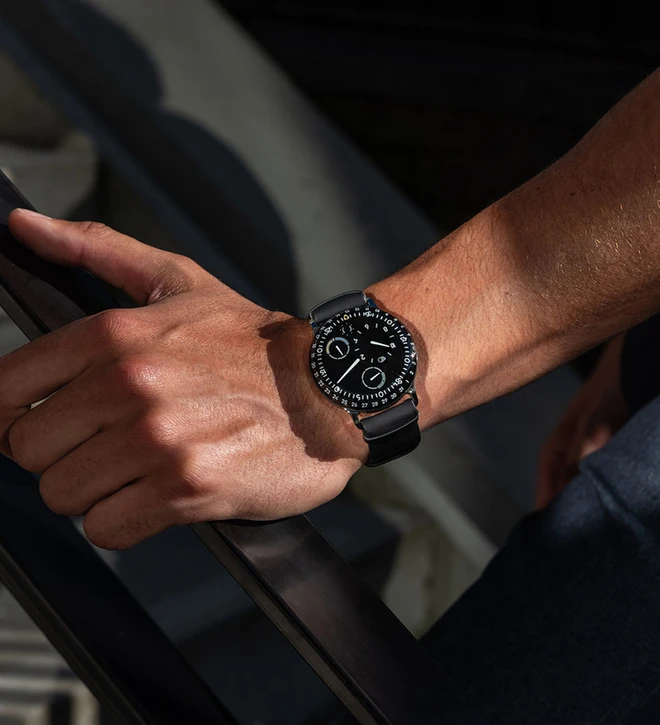 ressence type3 black wristshot