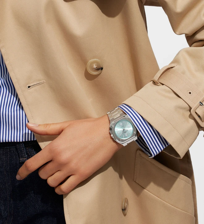 BellRoss br05 36mm iceblue wristshot