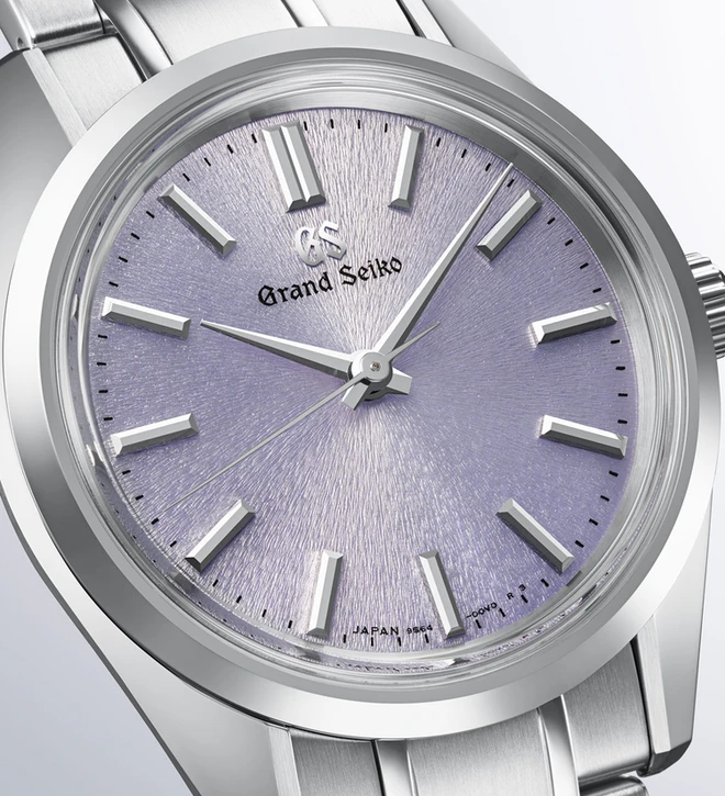 grand seiko SBGW323 dial