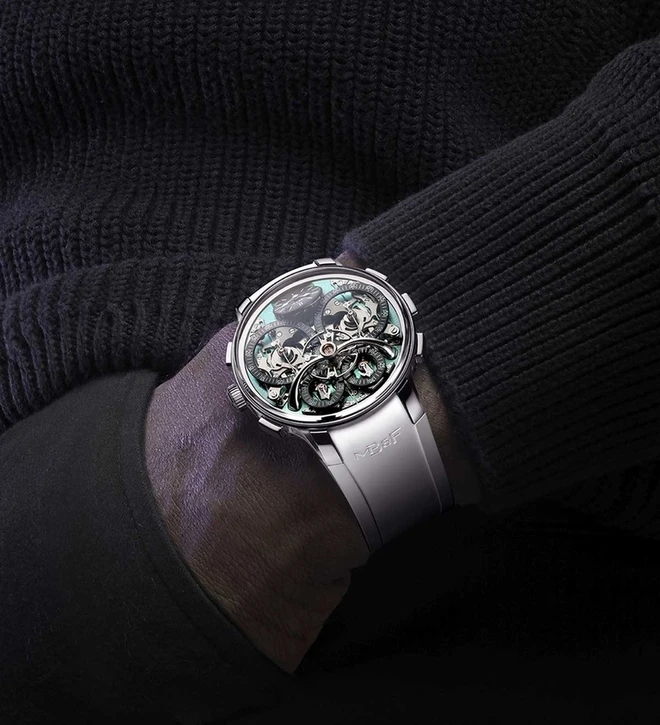 mbandf LM sequential evo aquamarine wristshot