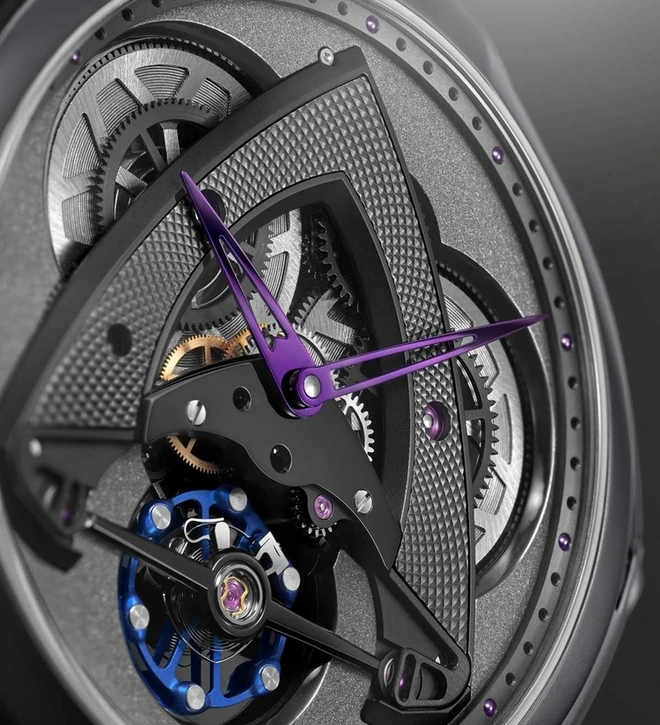 debethune db28xs dark sand macro