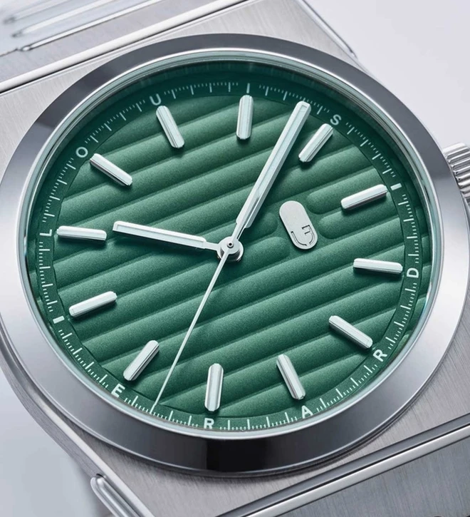 louis erard 2340 forest dial