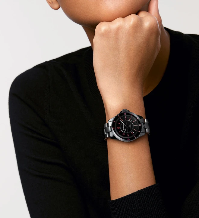 chanel j12 black blush 38mm H10312 wristshot
