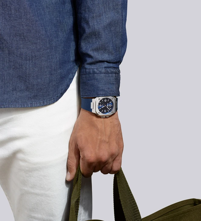 BR05_blue_bellross_wristshot