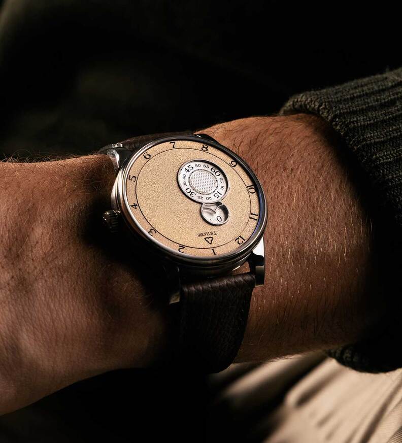 trilobe_nuit_fantastique_grained_dune_wristshot