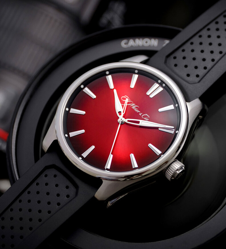 hmoser_pioneer_centre_seconds_madred_watch