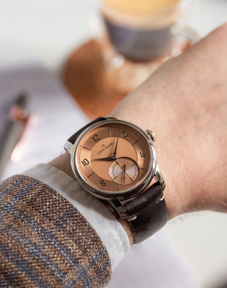 Louis erard terracota wristshot