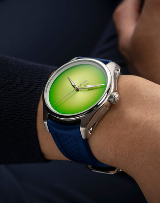 HMoser Pioneer CentreSeconds citrus wristshot