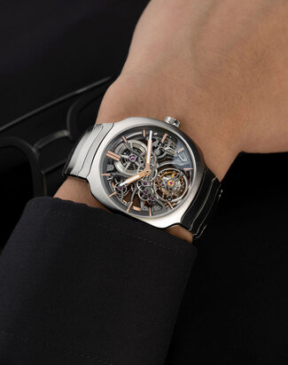 hmoser streamliner tourbillon skeleton wristshot