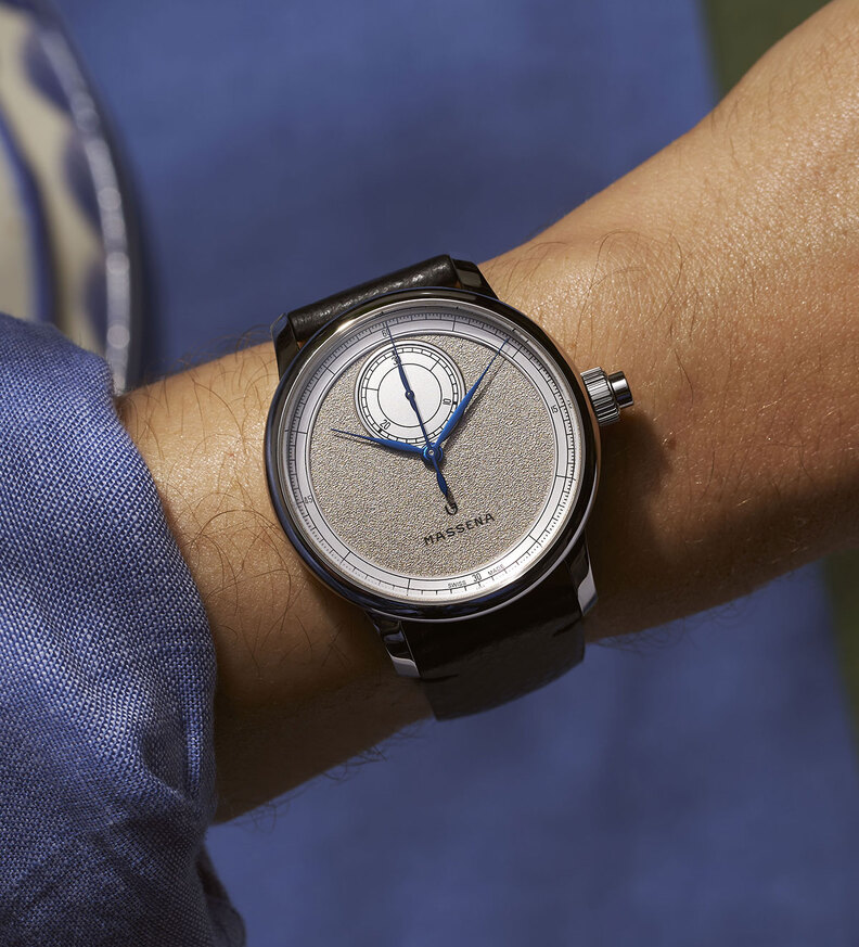 louis erard chronographe monopoussoir massena lob silver writshotjpg