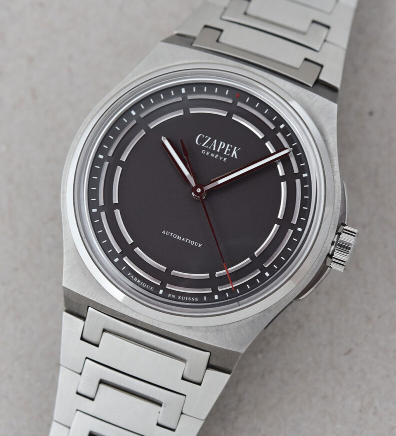 czapek titanium dark dial