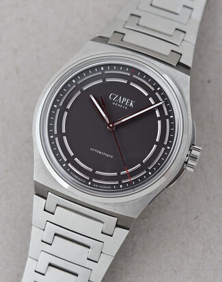 czapek titanium dark dial