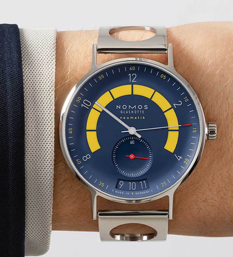 autobahn directors cut limited edition a7 wristshot