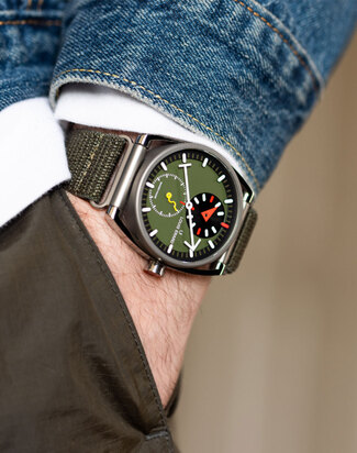 louis erard alain silbertein kaki1 wristshot