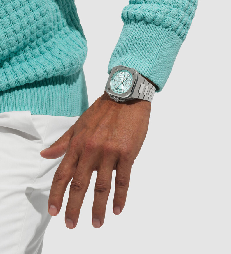 BR X5 iceblue wristshot