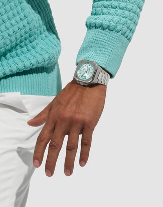 BR X5 iceblue wristshot