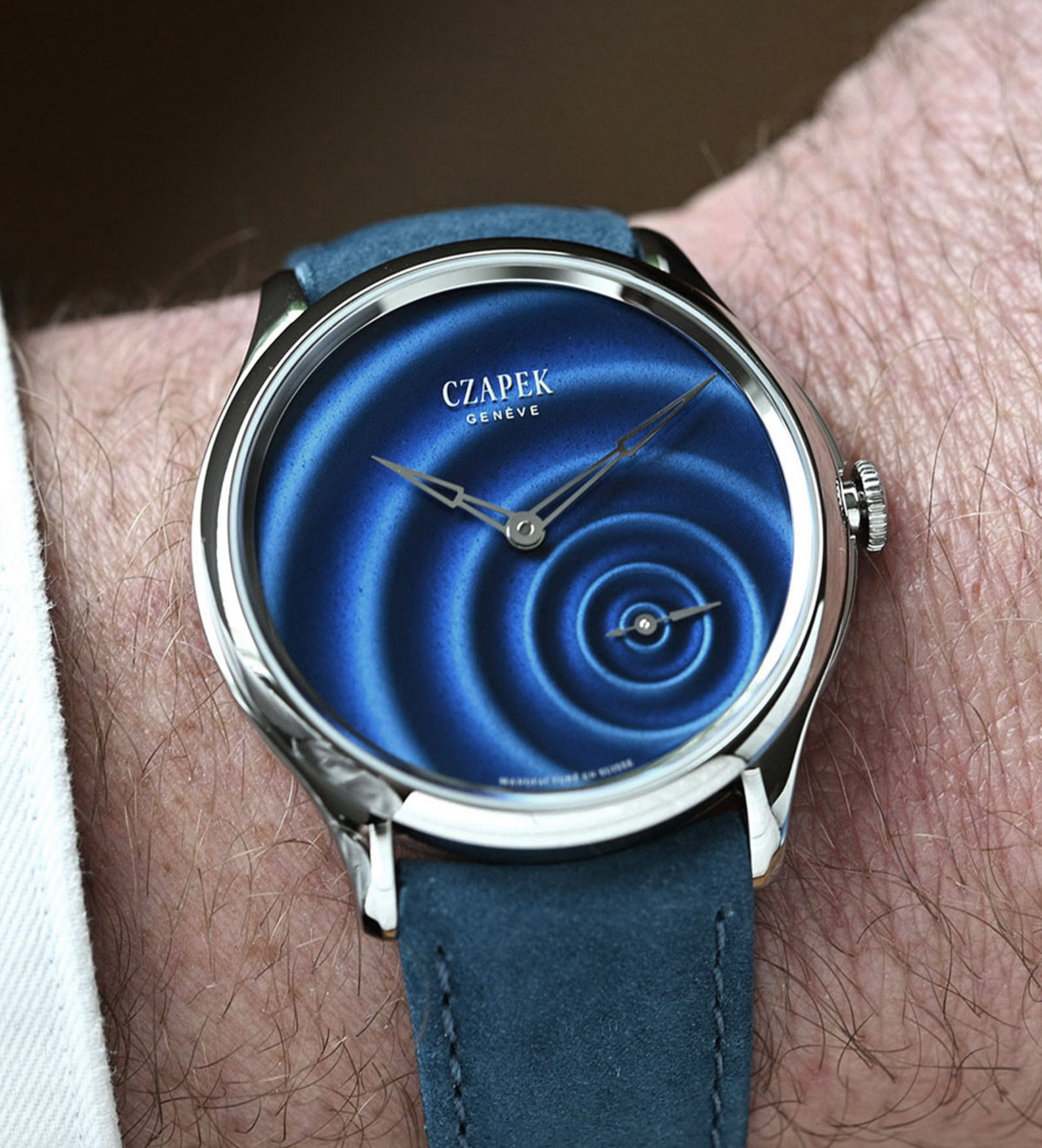 Czapek Promenade GouttedEau wristshot