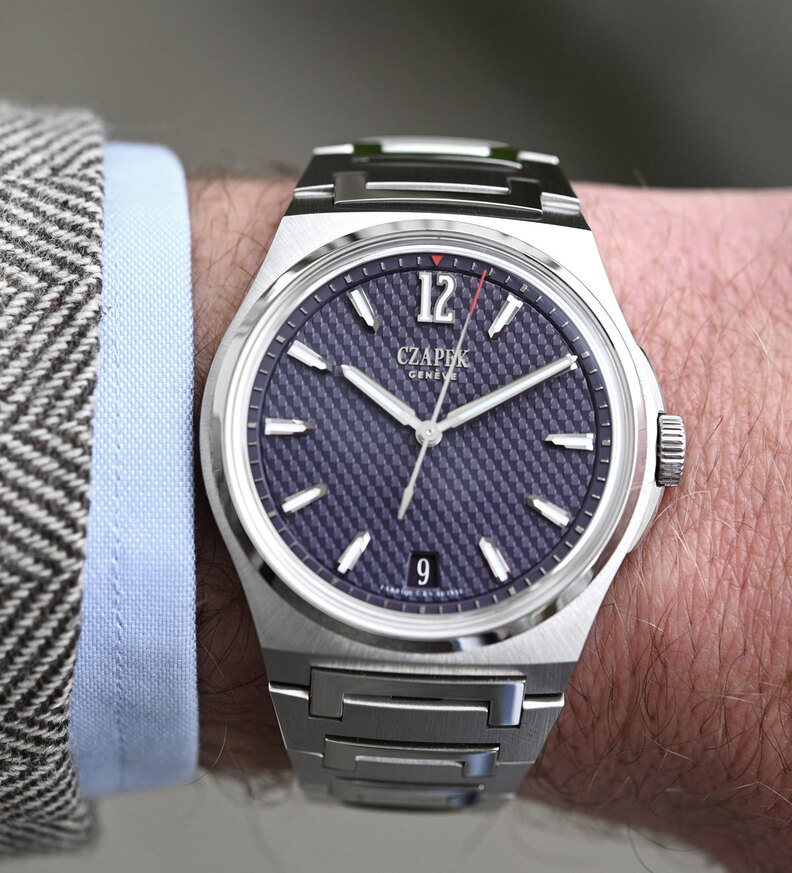 czapek antartique purple afterglow wristshot