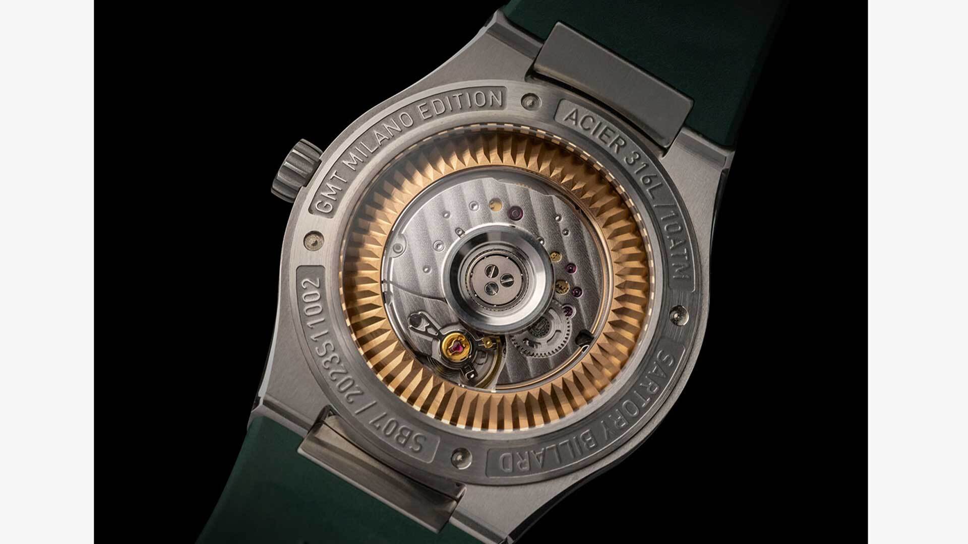 345