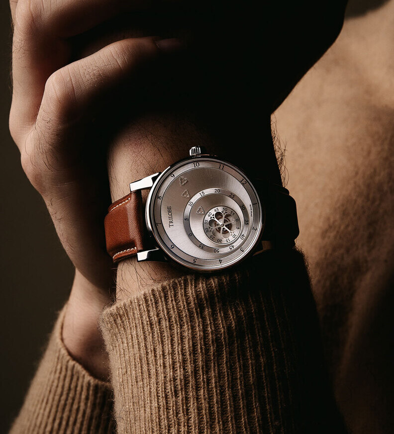 trilobe les martinaux sunray silver 405 wristshot