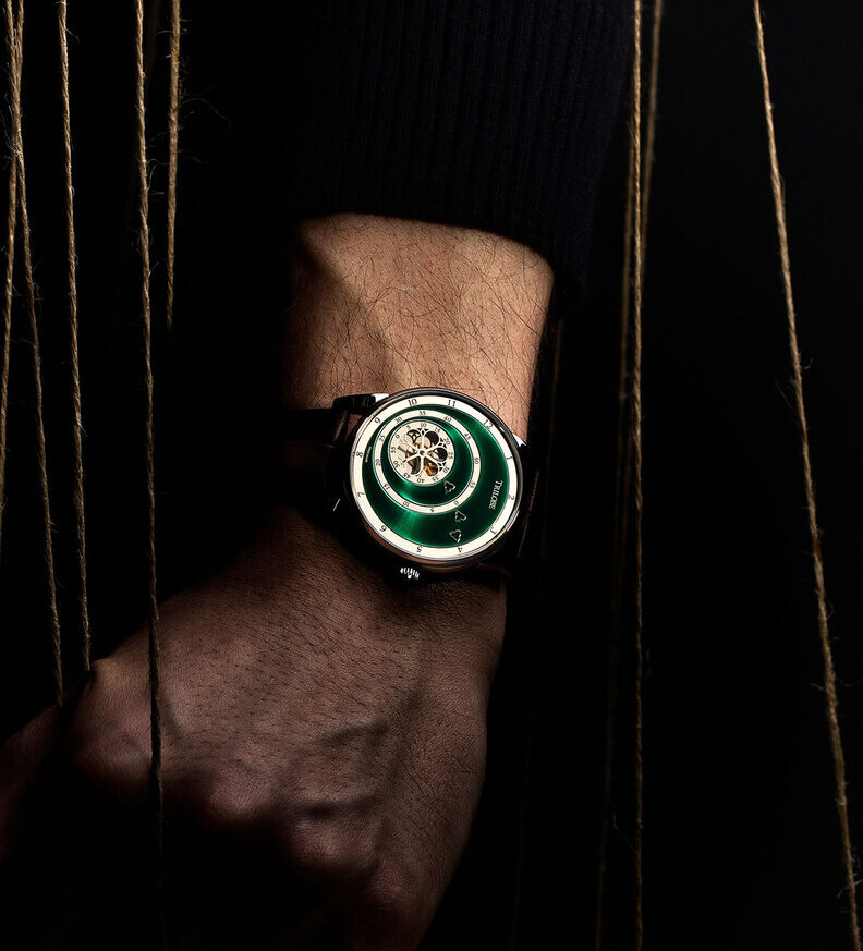 trilobe les martinaux sunray green 385 wristshot