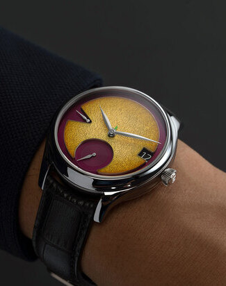 HMoser Endeavour Perpetual Calendar StudioUnderd0g wristshot