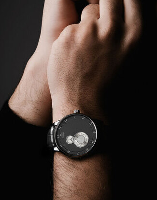 trilobe nuit fantastique ombre 40 5 wristshot