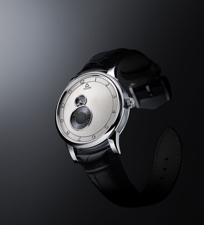 trilobe nuit fantastique lumiere 38 5 dial
