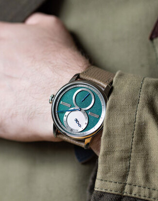 louis erard le regulateur kudoke green forest wristshot