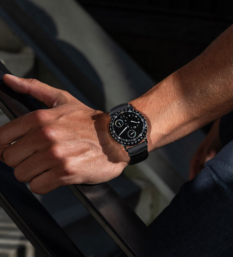 ressence type3 black wristshot