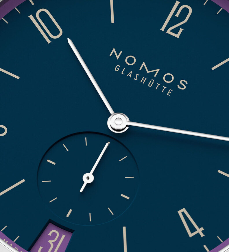 nomos tangente 38 date nachtgesang dial