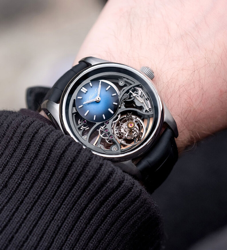 hmoser_pioneer_cylindrical_tourbillon_wristshot