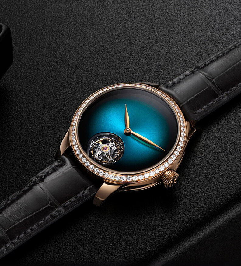 Hmoser Endeavour Tourbillon Blue Lagoon diam lifestyle