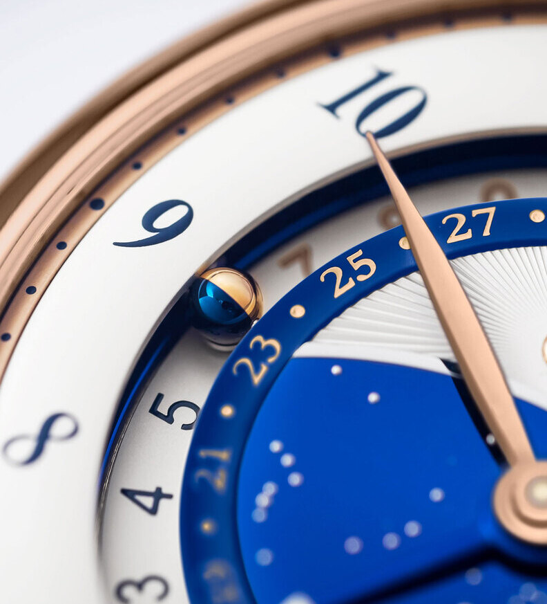 De Bethune DB25 GMT Macro
