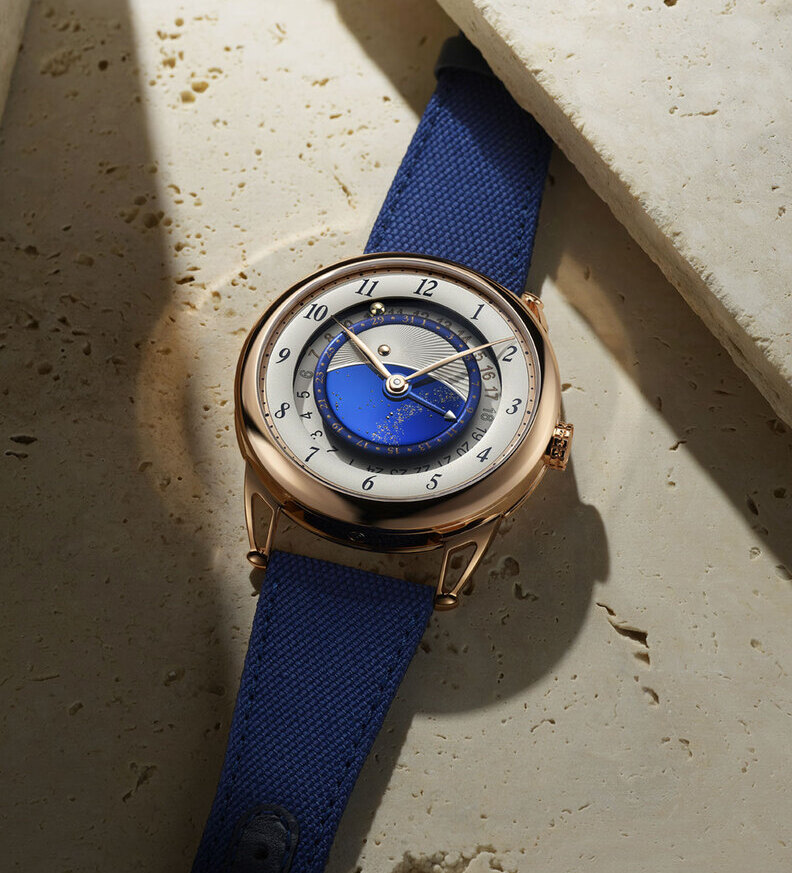 De Bethune DB25 GMT Lifestyle