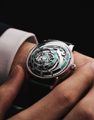 trilobe une folle journe green wristshot