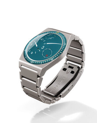 ressence type7 XV aquamarine lifestyle