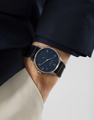 nomos minimatik 39 date blue wristshot