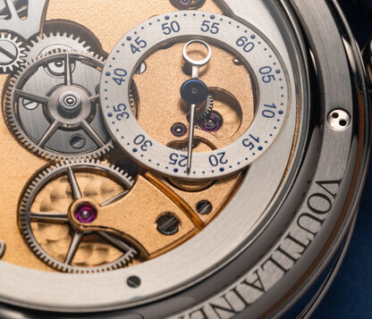 Voutilainen KV20i Reversed GMT Milano Edition journal caseback macro