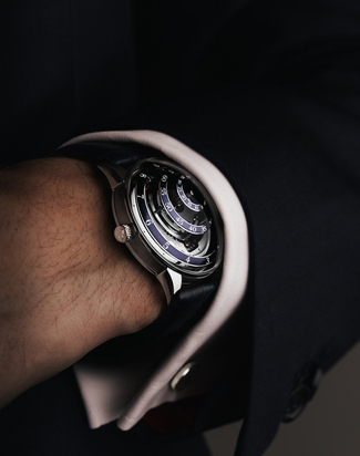 Trilobe Une Folle Journe Edition Rhodie Blue wristshot