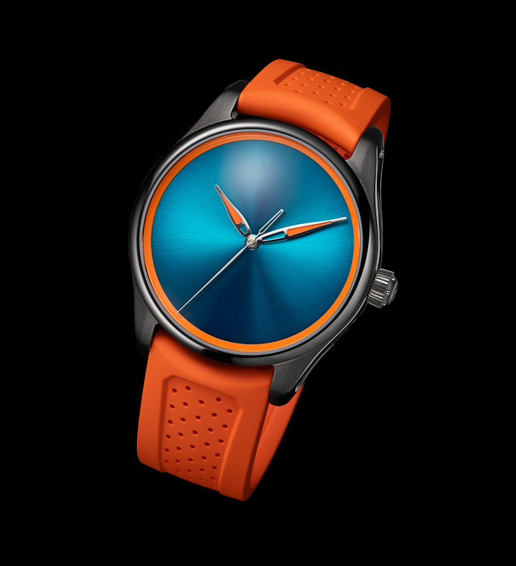 hmoser Pioneer Centre Seconds Spiced Aqua Steel black DLC watch