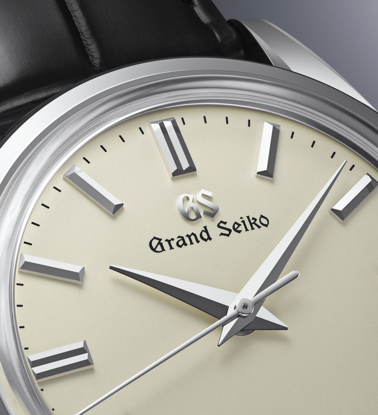 grand seiko SBGW301 dial