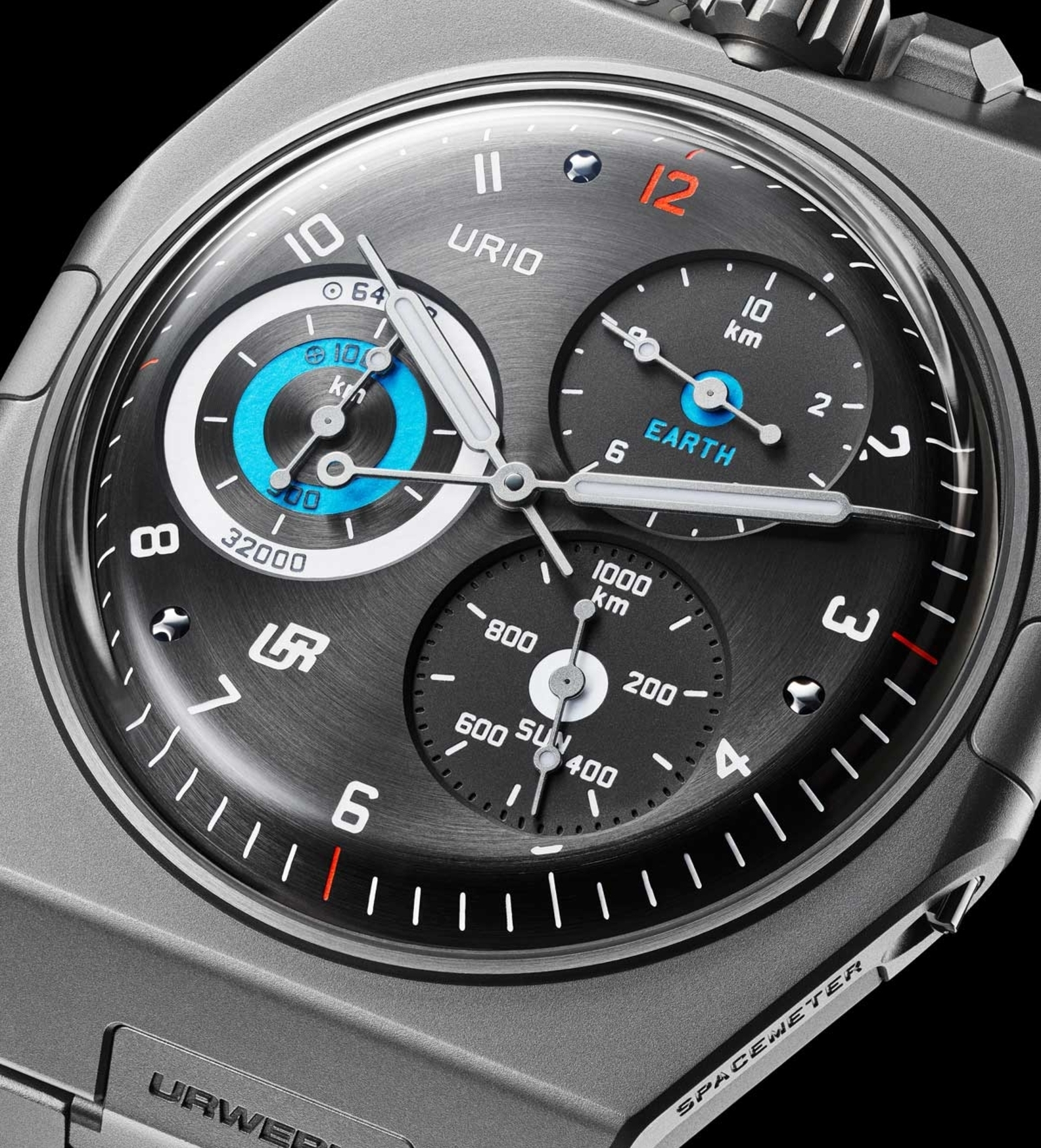 Urwerk SpaceMeter black dial
