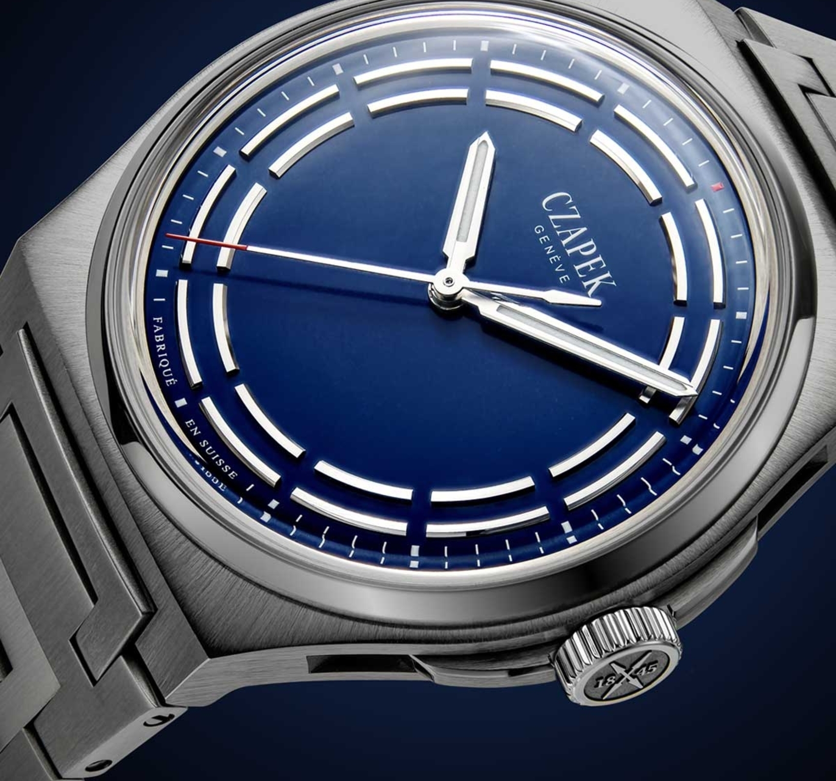 Czapek Antarctique Dark Sector Cosmic Blue | Titanium | GMT Italia