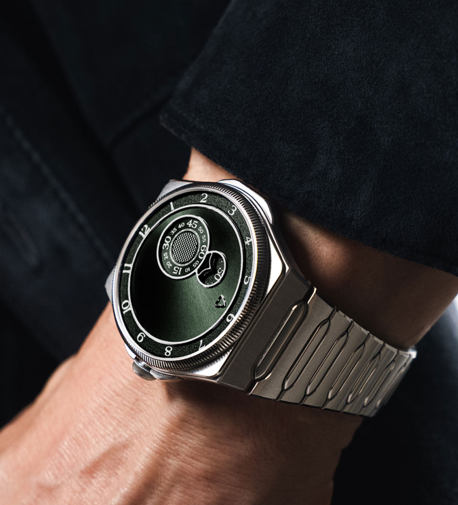 trilobe trentedeux sunrey green wristshot