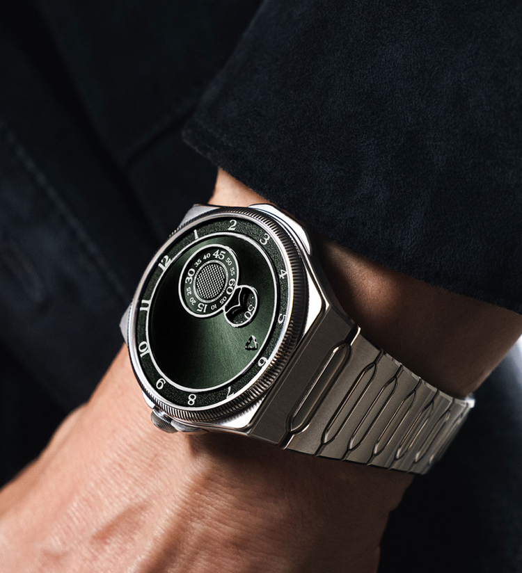 trilobe trentedeux sunrey green wristshot